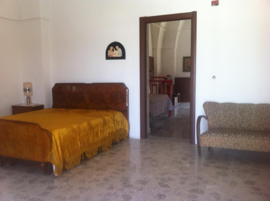 Masseria San Paolo Bed & Breakfast Salice Salentino Bilik gambar